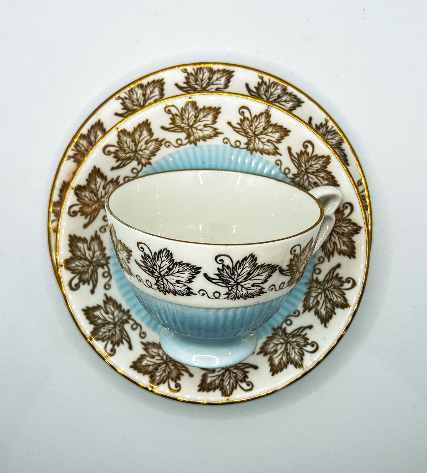 Vintage Teacup Trio (2 Plate + 1 Cup): Serial Number 25138