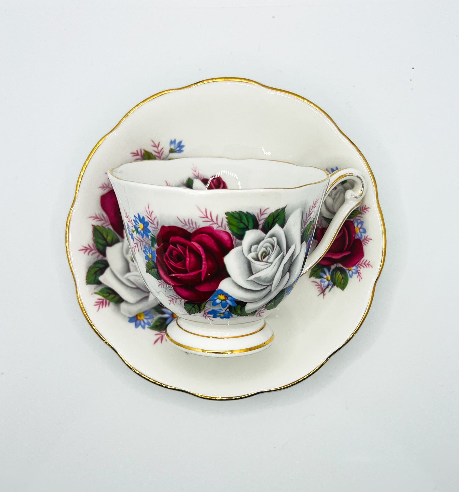 Vintage Teacup Trio (1 Plate + 1 Cup): Serial Number 25132