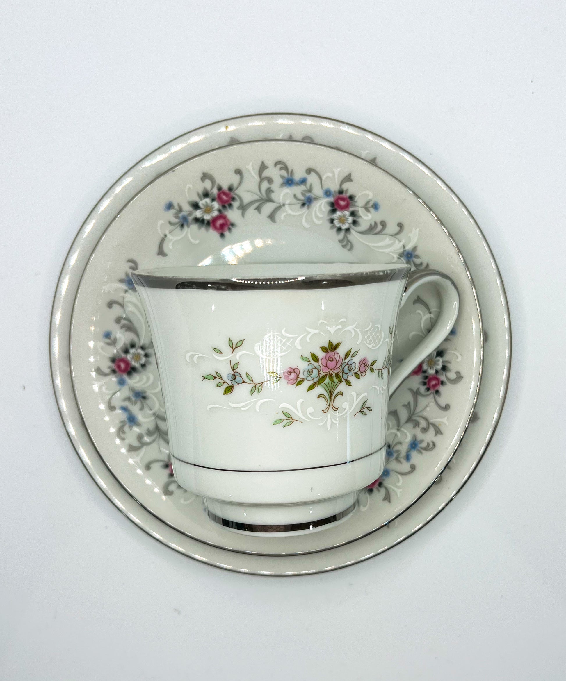 Vintage Teacup Set (1 Plate + 1 Cup): Serial Number 2543