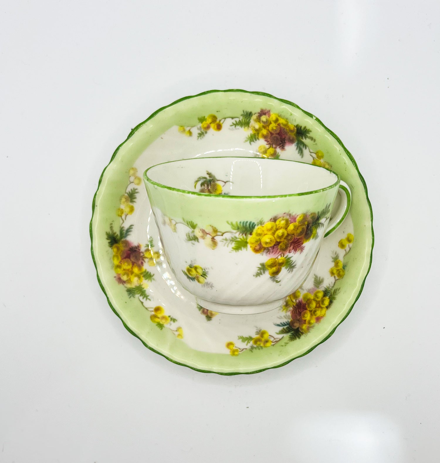 Vintage Teacup Set (1 Plate + 1 Cup): Serial Number 2528