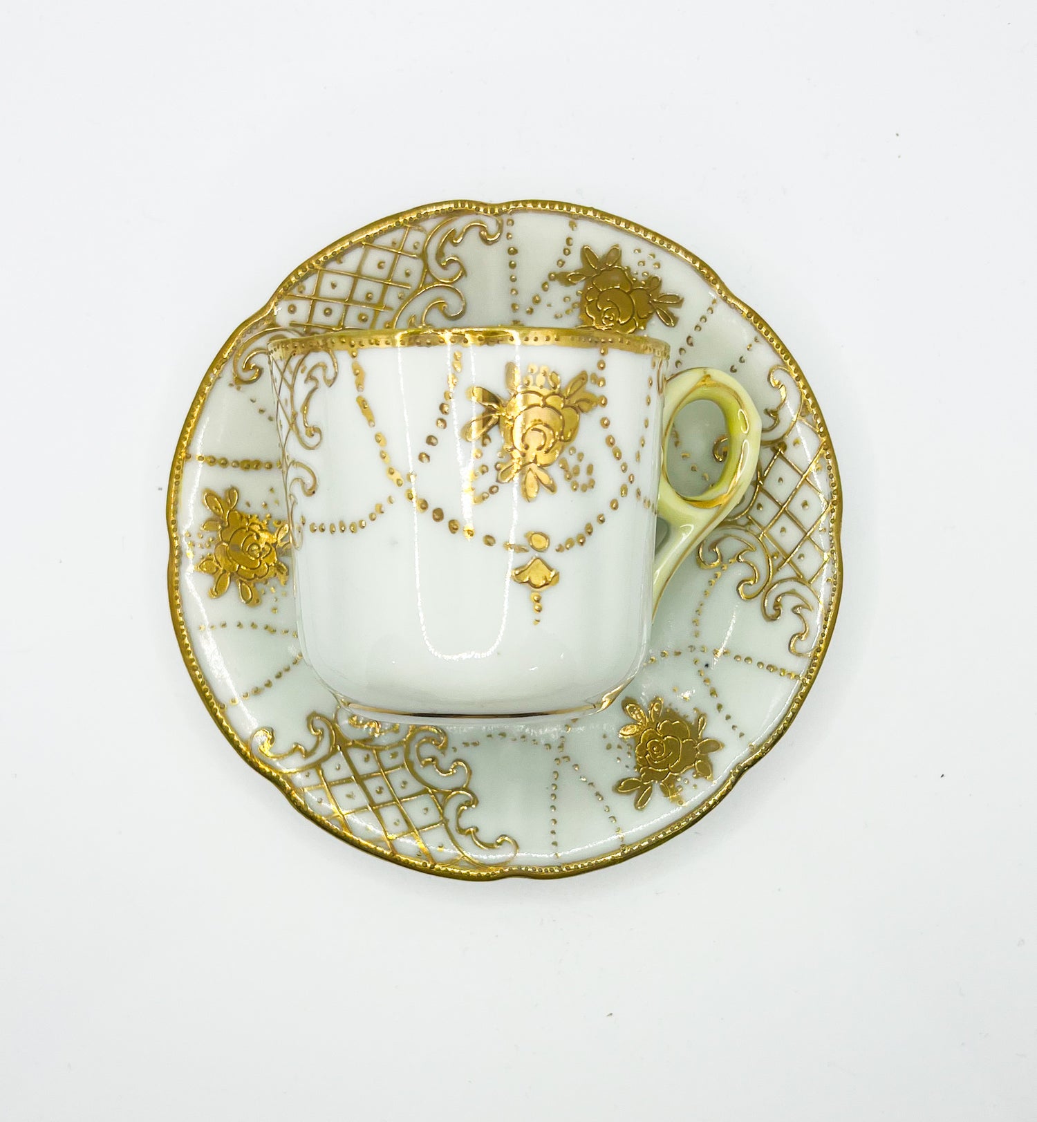 Vintage Teacup Set (1 Plate + 1 Cup): Serial Number 2511