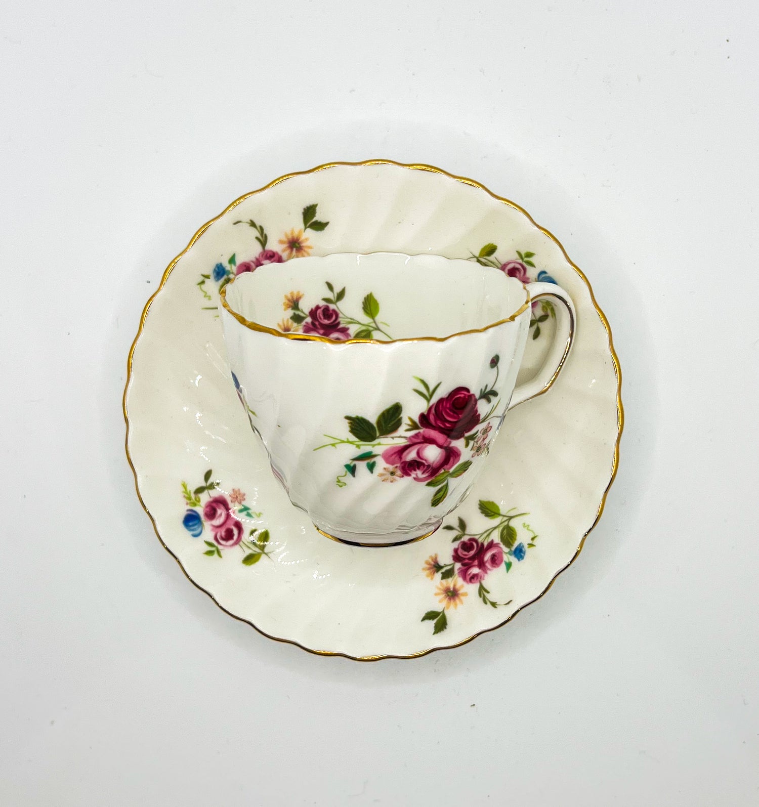 Vintage Teacup Set (1 Plate + 1 Cup): Serial Number 2508