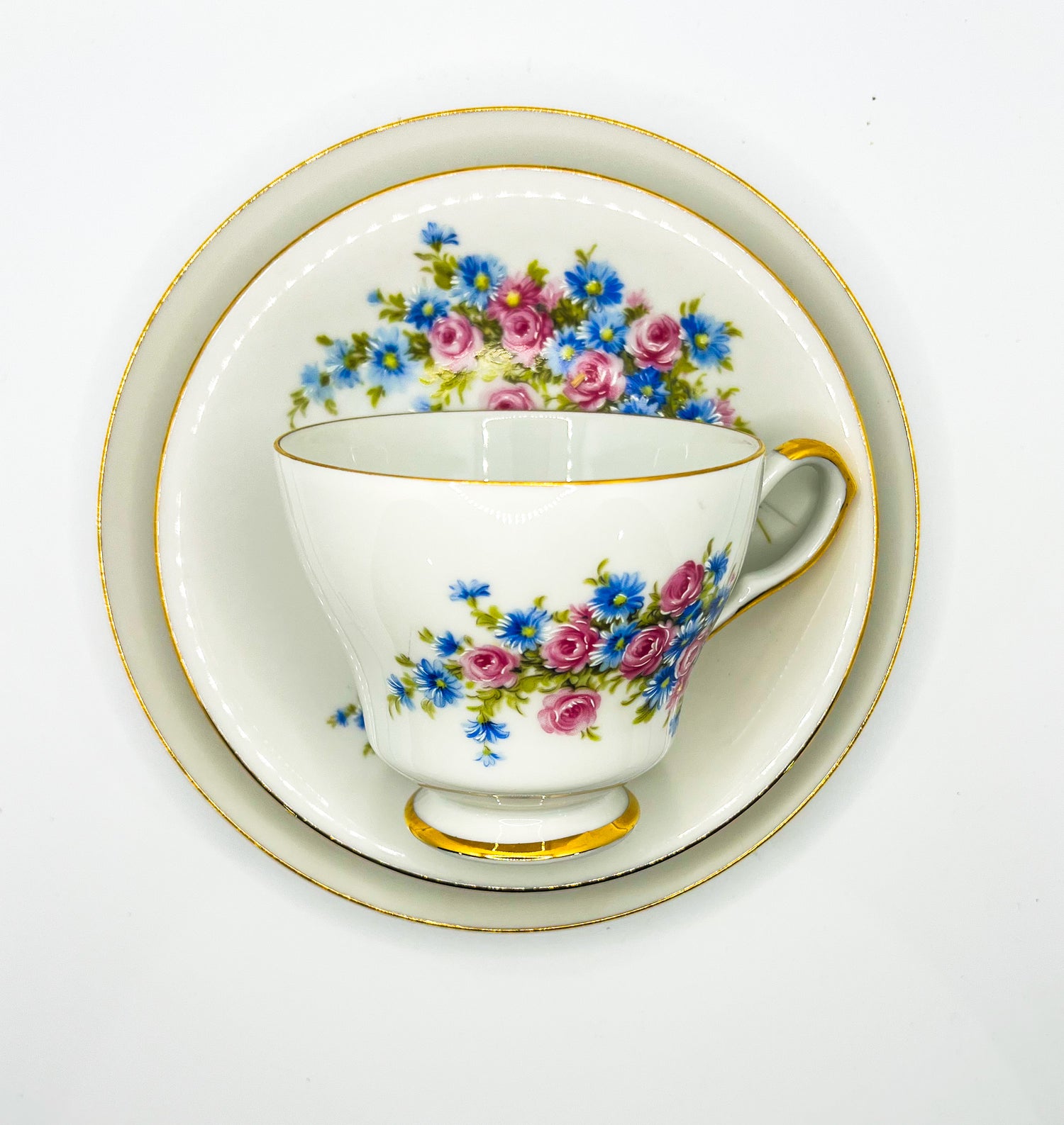 Vintage Teacup Trio (2 Plate + 1 Cup): Serial Number 25138