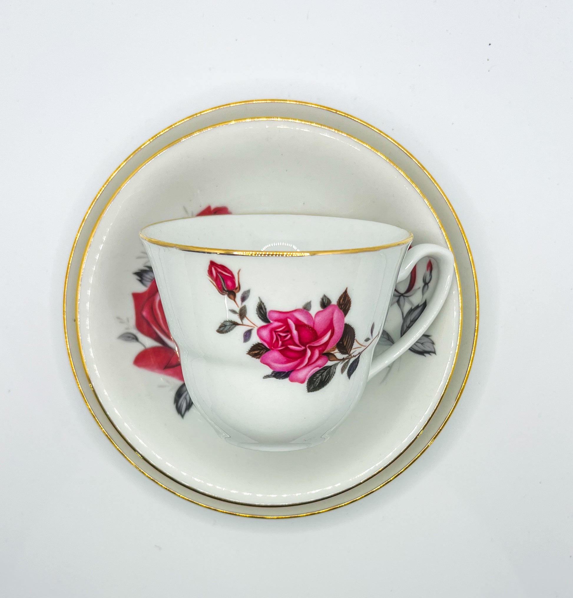 Vintage Teacup Trio (2 Plate + 1 Cup): Serial Number 25102