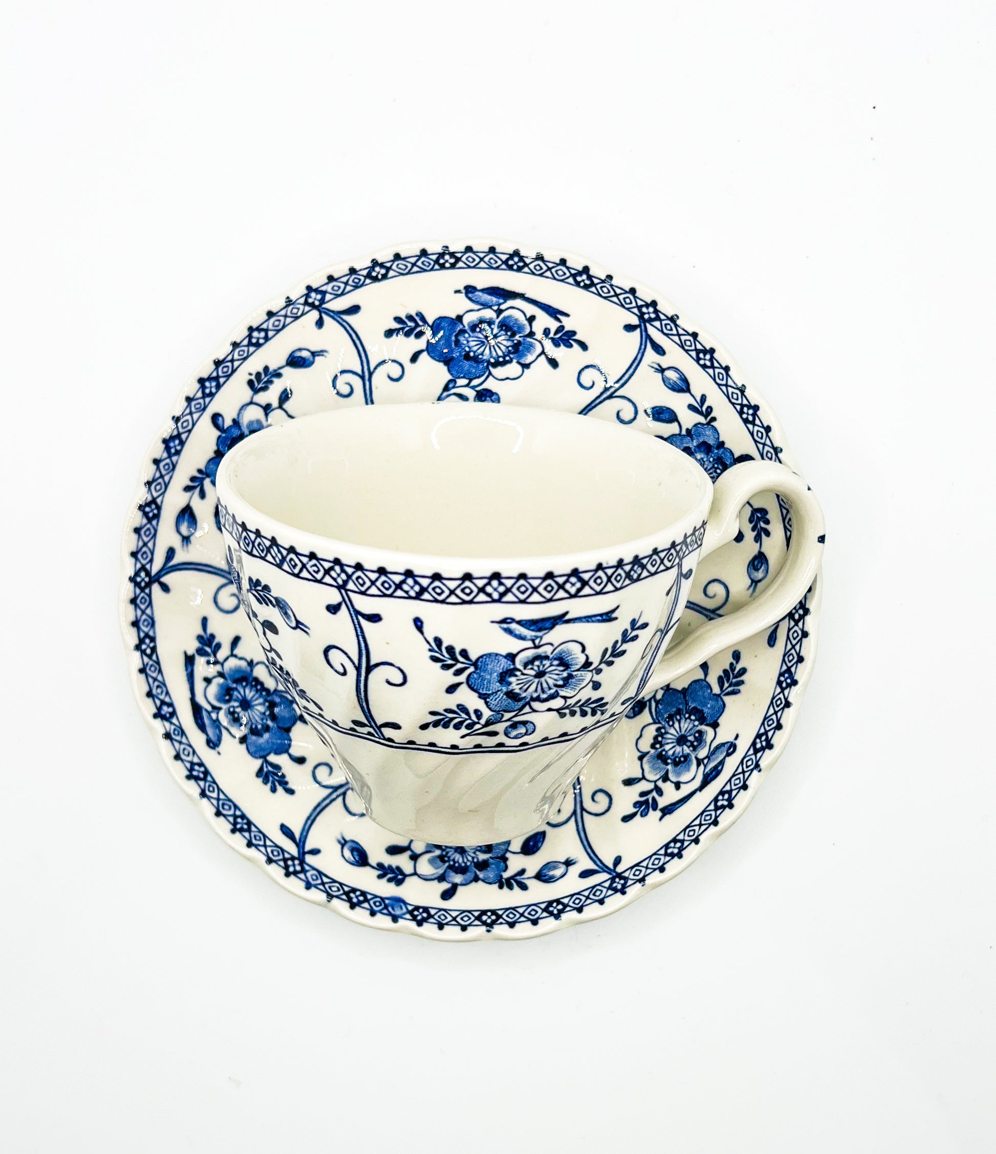 Vintage Teacup Trio (1 Plate + 1 Cup): Serial Number 2586