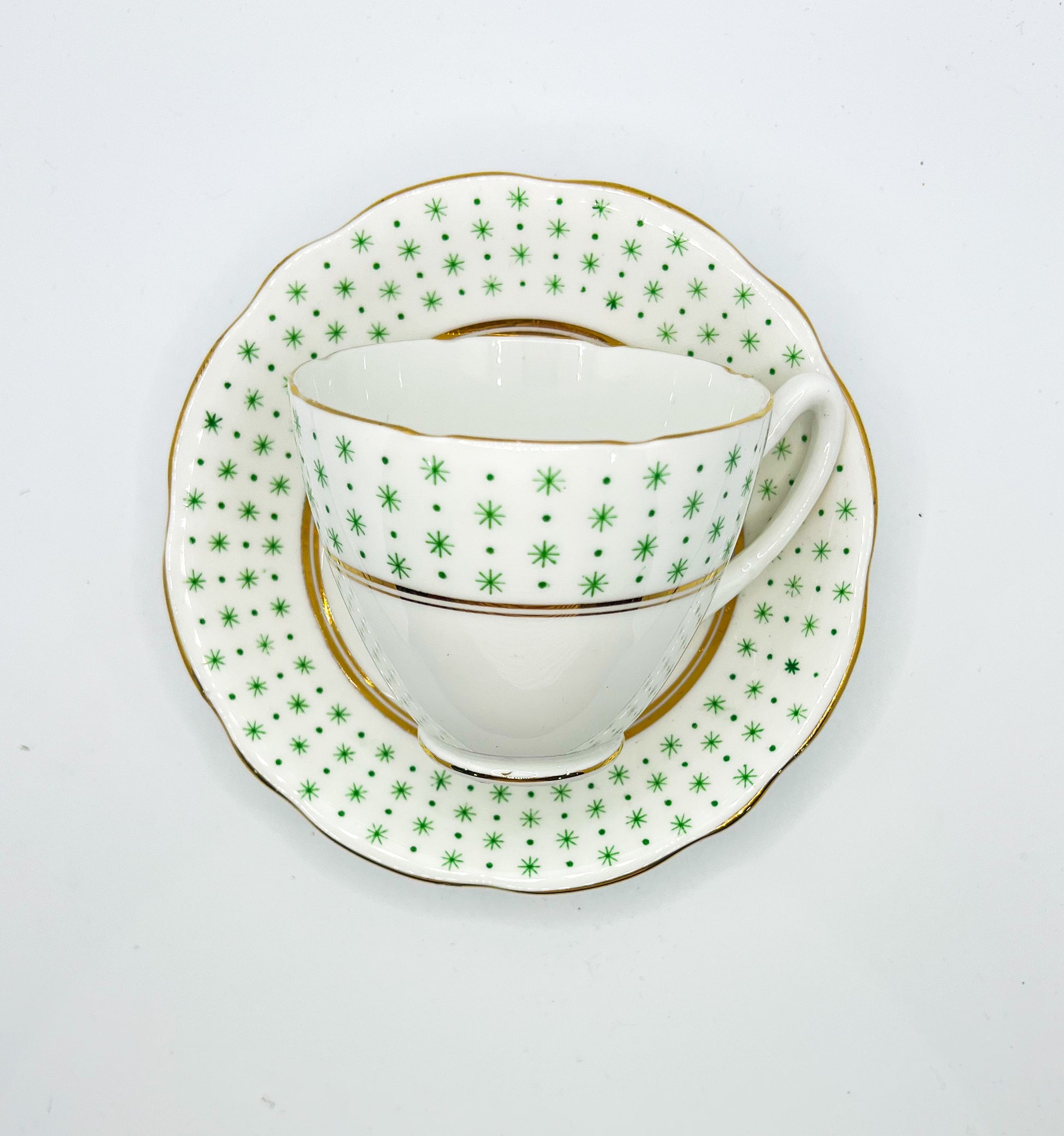 Vintage Teacup Set (1 Plate + 1 Cup): Serial Number 2542