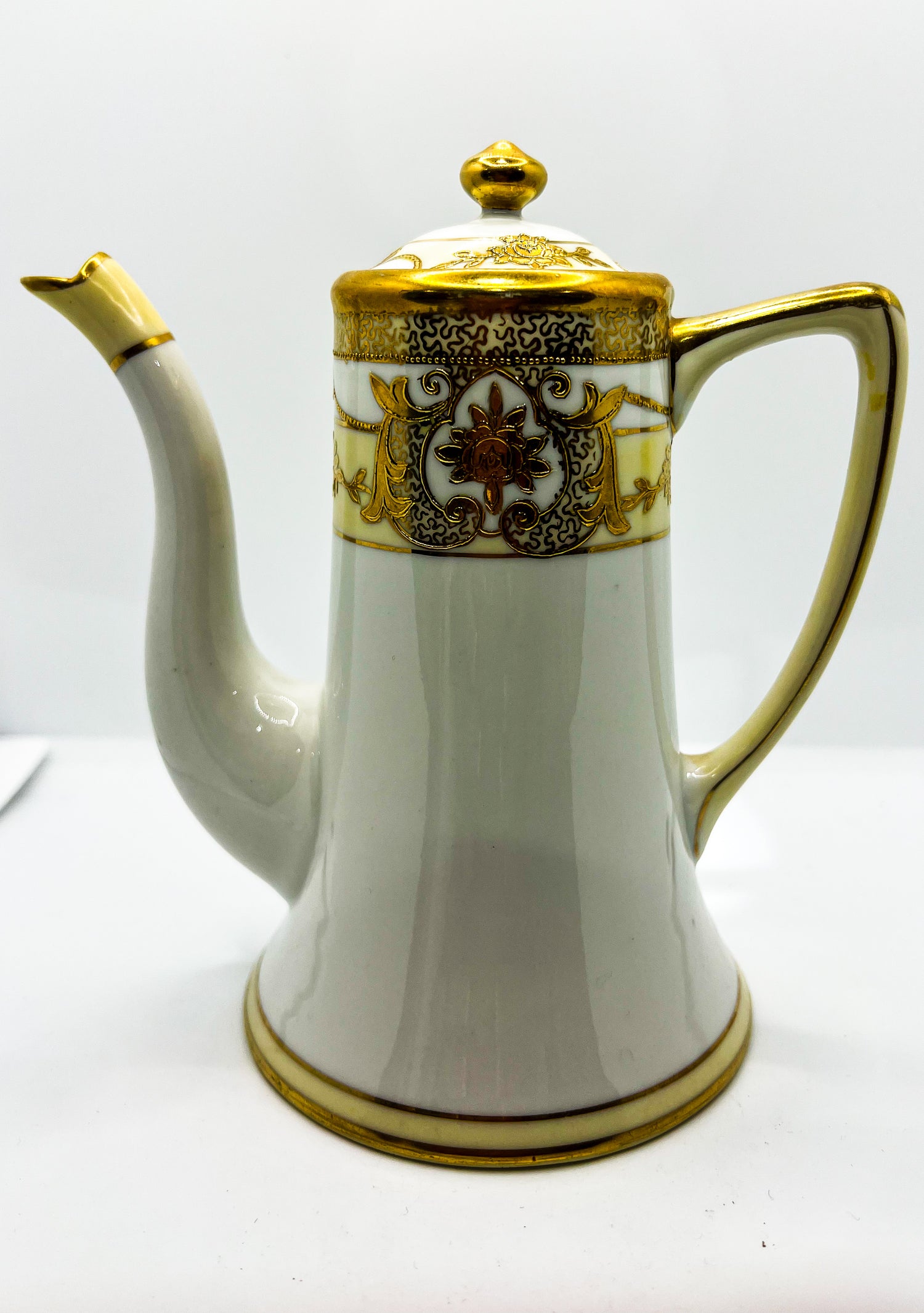 Turkish Tea Set (Milk Jug + Sugar Bowl + Tea Pot + Tea Cup X 8): Serial Number 2533
