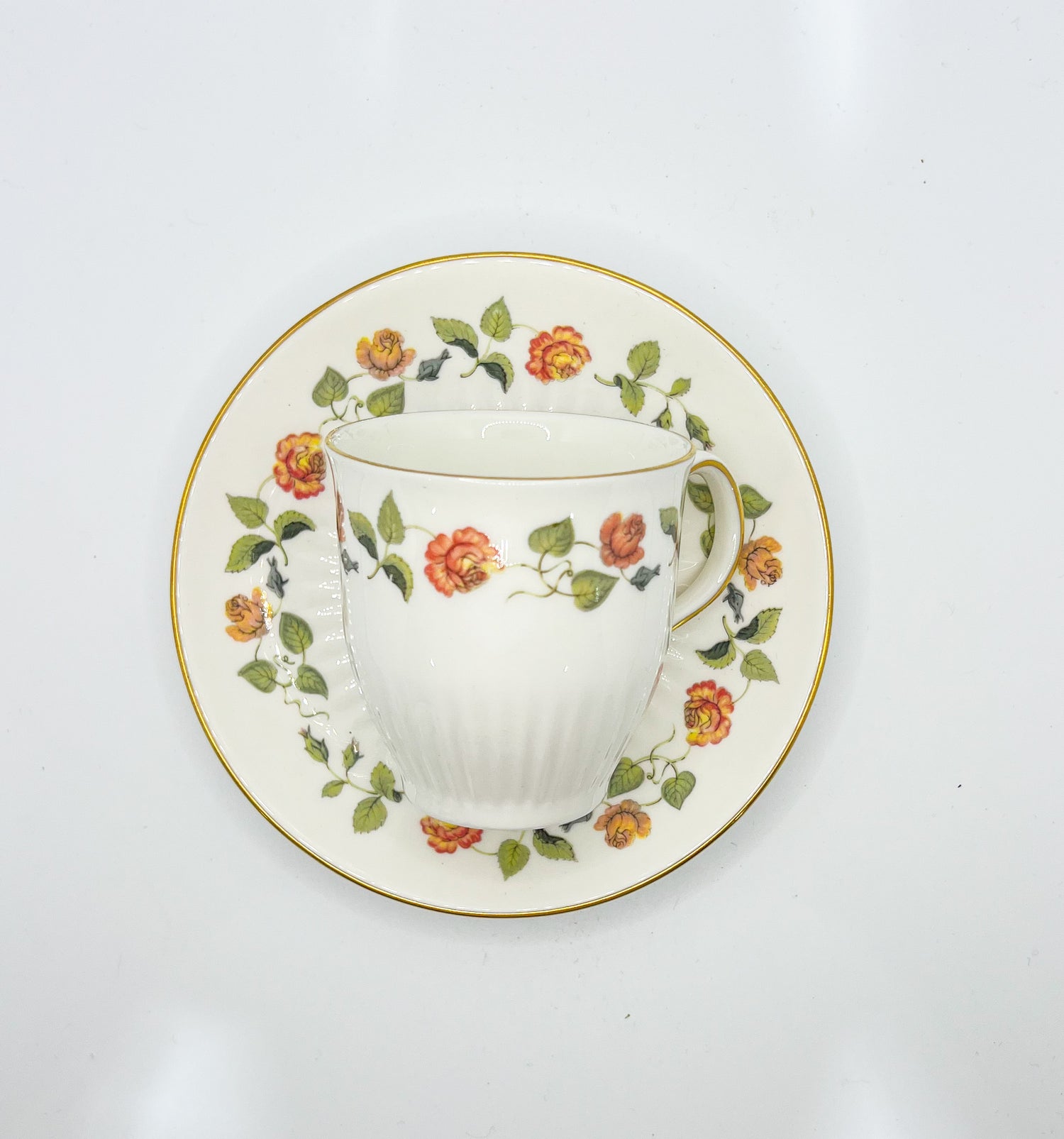 Vintage Teacup Set (1 Plate + 1 Cup): Serial Number 2527