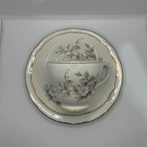 Vintage Teacup Trio (2 plate + 1 cup) Serial Number 25167