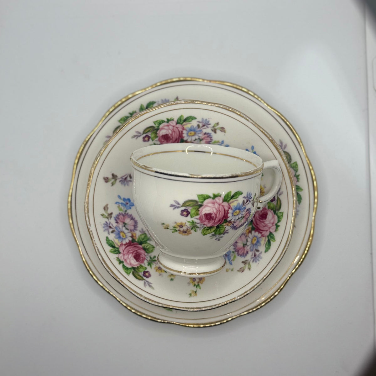 Vintage Teacup Trio (2 plate + 1 cup) Serial Number 25170