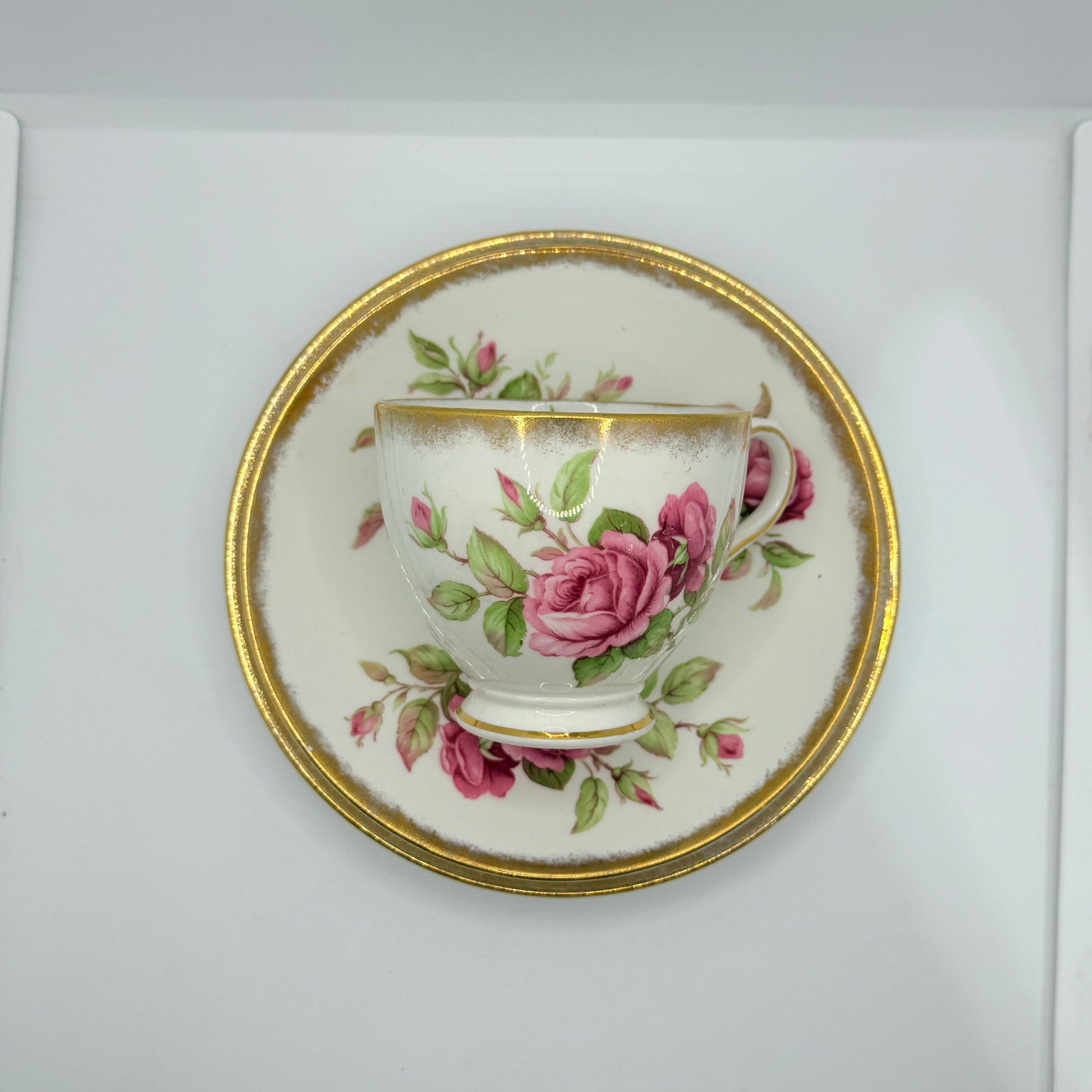 Vintage Teacup Trio (2 plate + 1 cup) Serial Number 25173