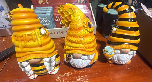 15cm Bee Gnome